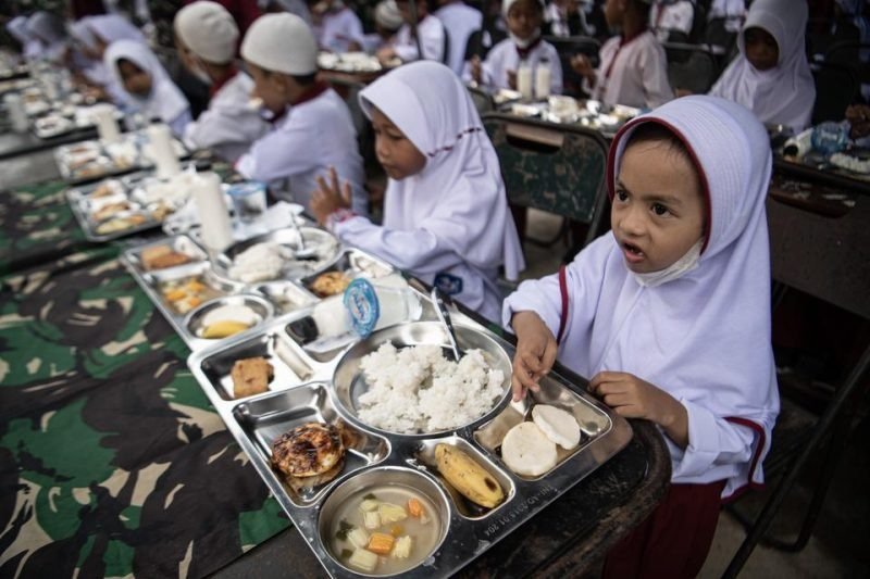 Program Makan Bergizi Gratis Tahap 2 di Kota Bandung Capai 21.271 Siswa