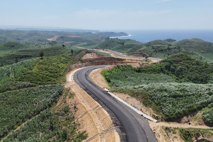 PEMERINTAH AKAN BANGUN GIANT SEA WALL, ADA TOL DAN PLTS TERAPUNG SEPANJANG 946 KM