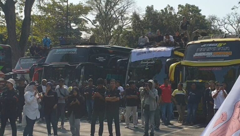 Demo Bus Source Pas Jabar
