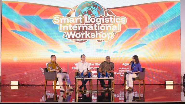 Peserta Smart Logistic International Workshop 2025