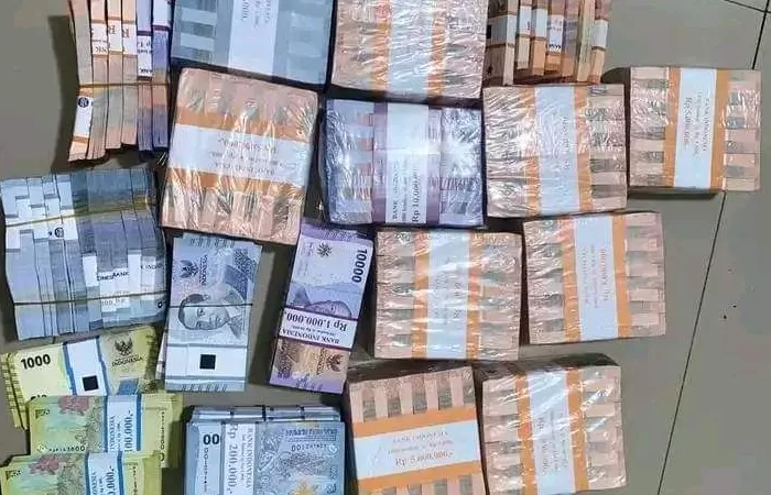 Untitled-1-121840234