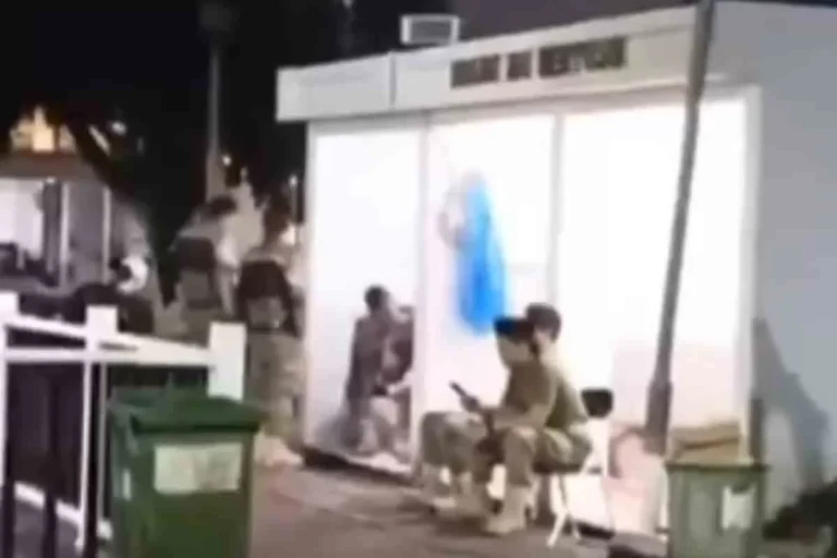 Untitled-2-2122690408