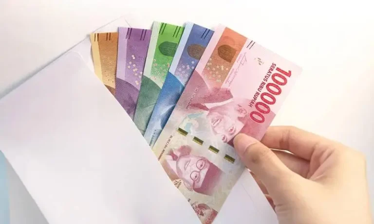 rupiah-thr-558cf583f6037e0189729b2ac9e39d98